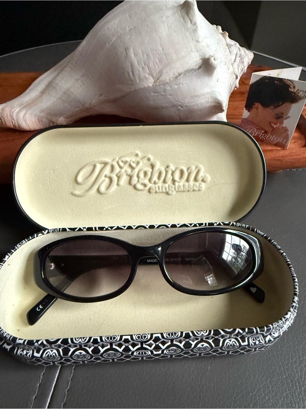 Brighton Women's Black Vintage Sunglasses READERS with Case  Made in the Shade